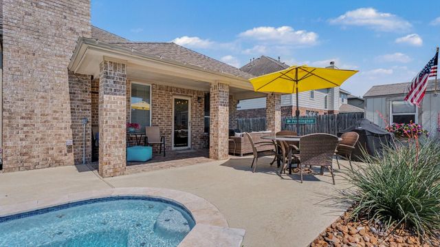 13602 Cotton Way, Cove, TX 77523