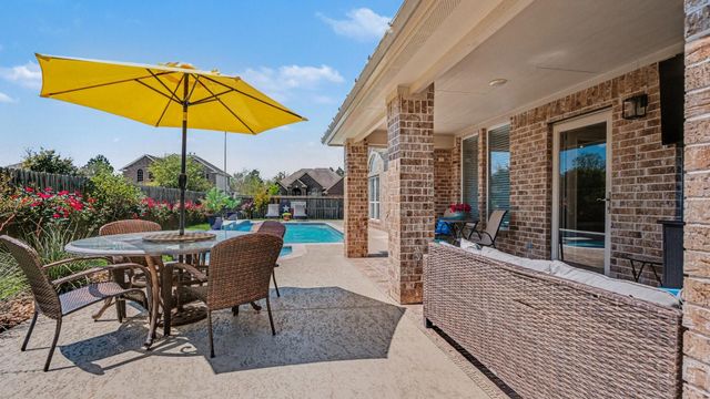 13602 Cotton Way, Cove, TX 77523