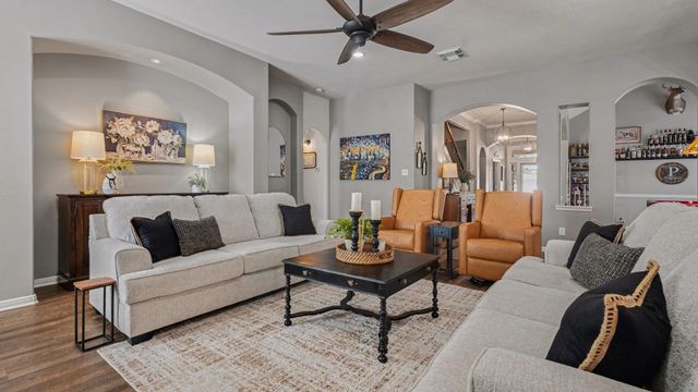 13602 Cotton Way, Cove, TX 77523