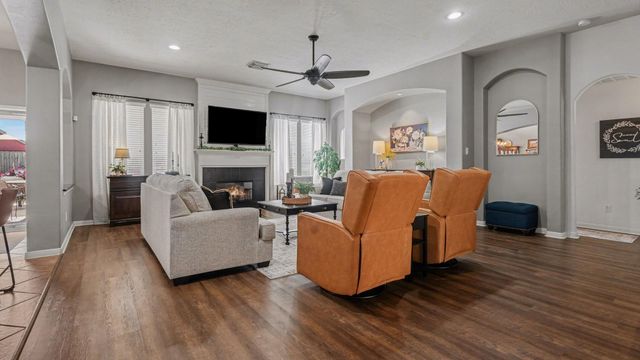 13602 Cotton Way, Cove, TX 77523