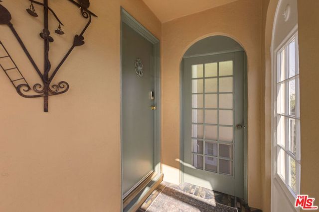 646 Crane Boulevard, Los Angeles, CA 90065