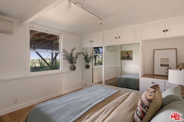 646 Crane Boulevard, Los Angeles, CA 90065