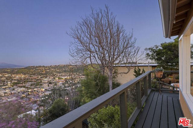 646 Crane Boulevard, Los Angeles, CA 90065