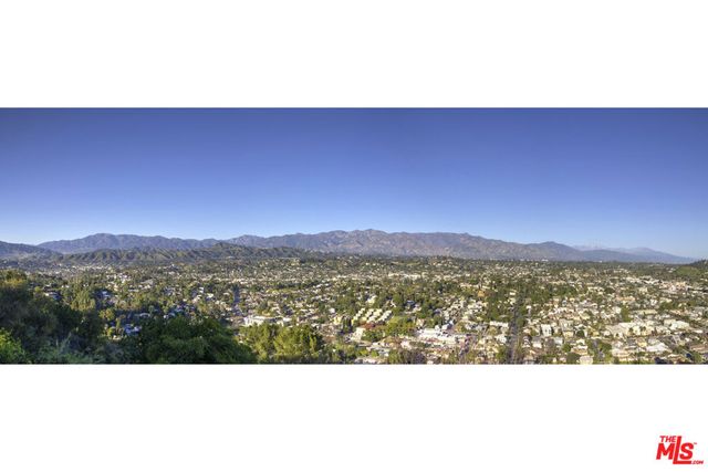 646 Crane Boulevard, Los Angeles, CA 90065