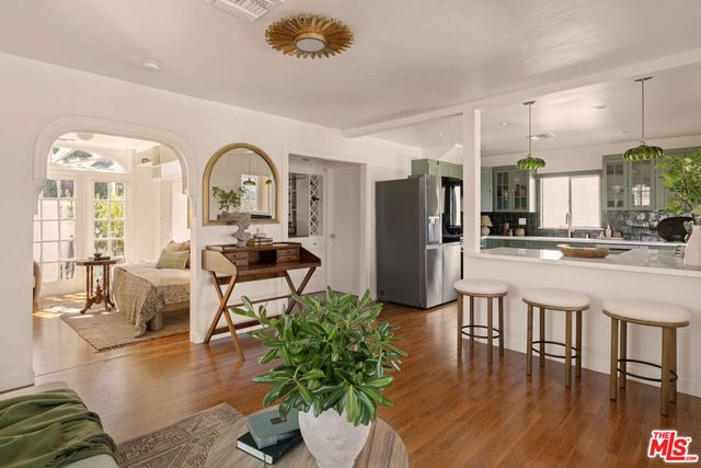 646 Crane Boulevard, Los Angeles, CA 90065