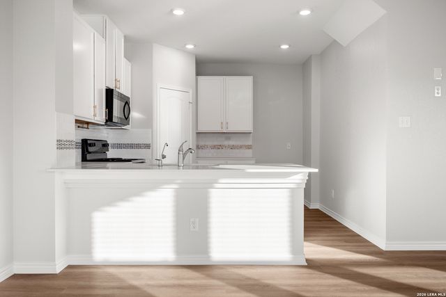 1922 Brandywine, New Braunfels, TX 78130