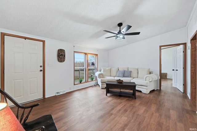 7140 N US Highway 24, Huntington, IN 46750