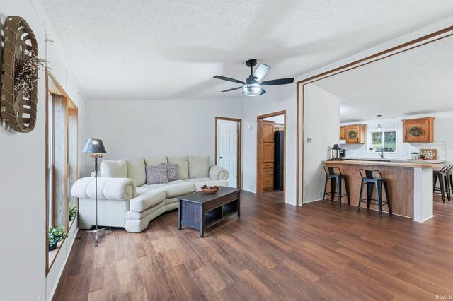 7140 N US Highway 24, Huntington, IN 46750