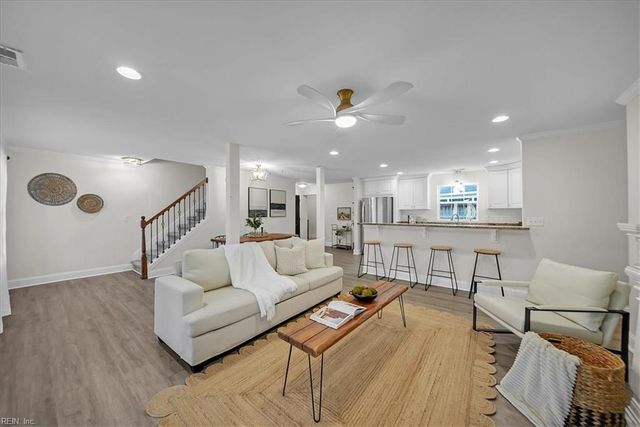 443 Pinewood DR, Virginia Beach, VA 23451