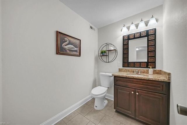 443 Pinewood DR, Virginia Beach, VA 23451