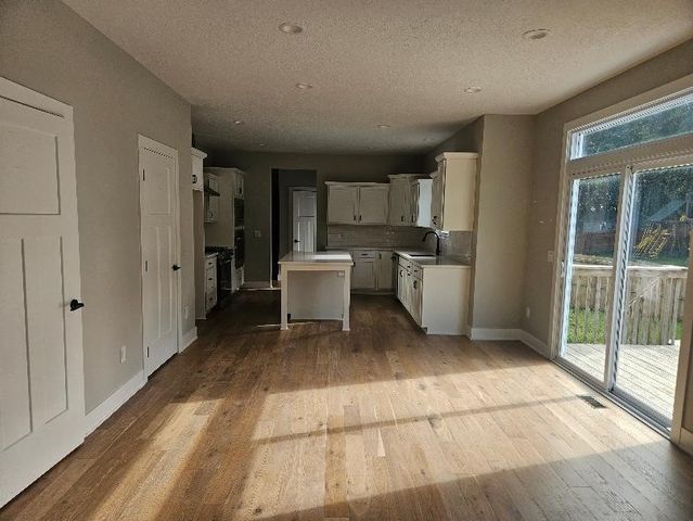 1407 Timber Ridge Drive, Norwalk, IA 50211