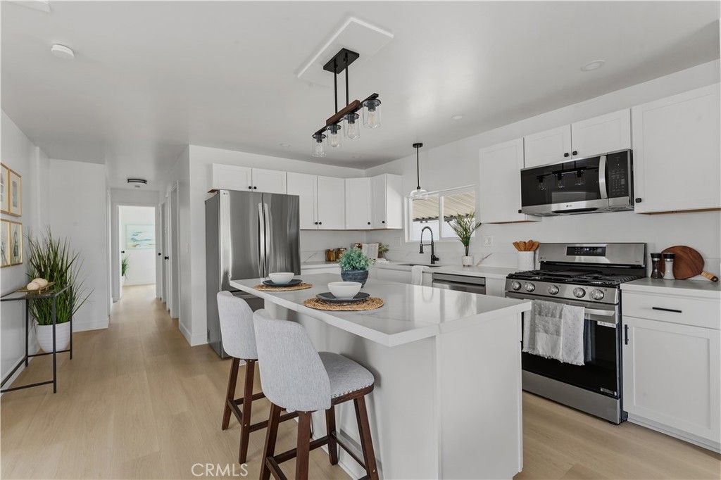 80 Huntington 701, Huntington Beach, CA 92648 — photo 4