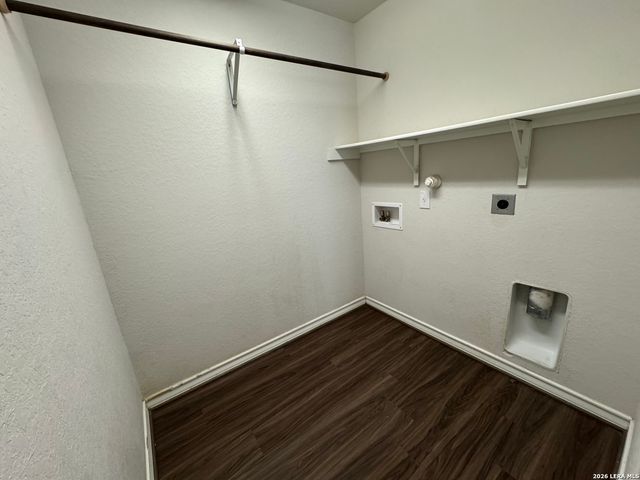 2523 Barbwire Way, San Antonio, TX 78244