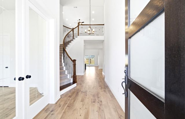 9733 Roaring River Falls Lane, Porter, TX 77365