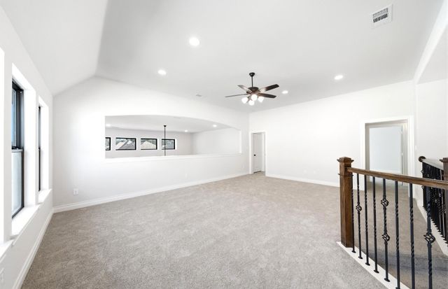 9733 Roaring River Falls Lane, Porter, TX 77365