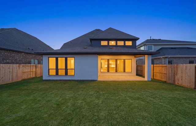 9733 Roaring River Falls Lane, Porter, TX 77365