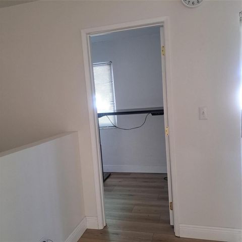 3030 NW 68th Street 205, Fort Lauderdale, FL 33309
