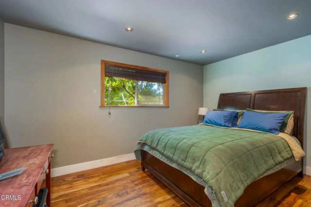 885 Riverside Street, Ventura, CA 93001