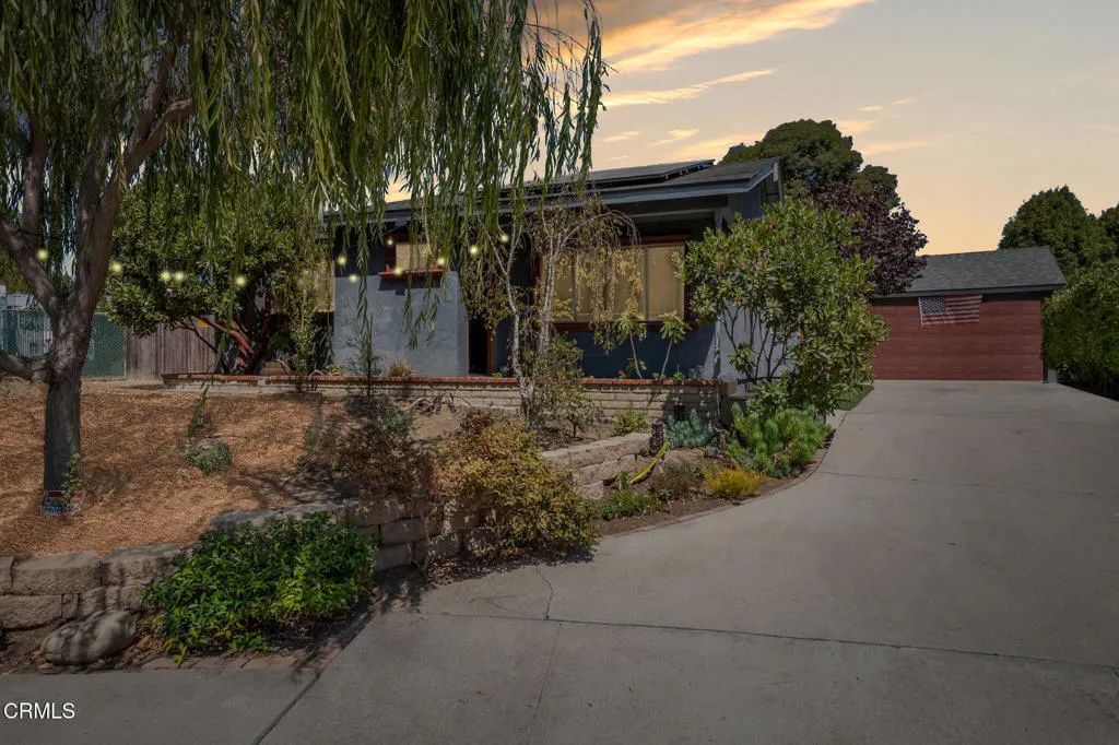 885 Riverside Street, Ventura, CA 93001