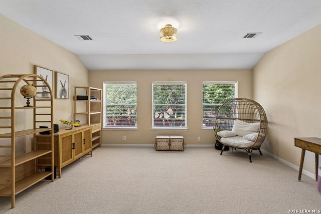 427 Elkgrove, San Antonio, TX 78260