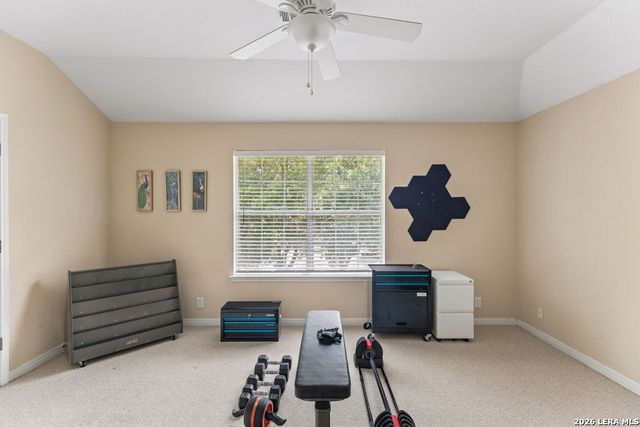 427 Elkgrove, San Antonio, TX 78260