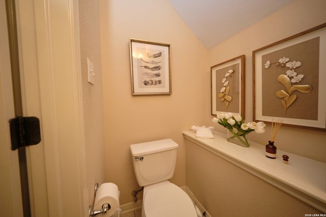 427 Elkgrove, San Antonio, TX 78260