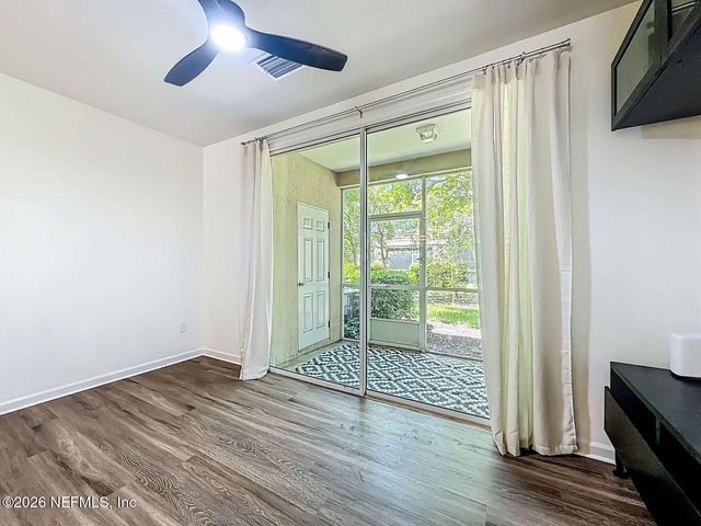 8107 SUMMER POINT Court, Jacksonville, FL 32256