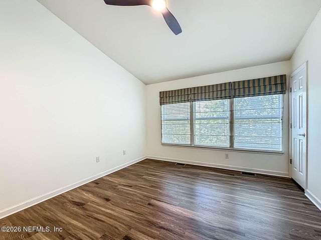 8107 SUMMER POINT Court, Jacksonville, FL 32256