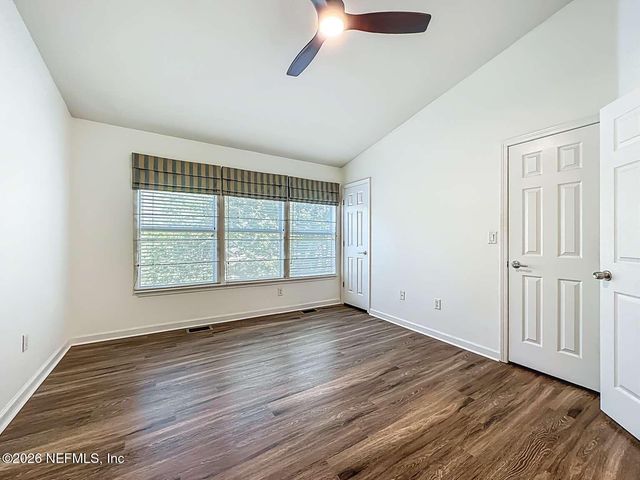 8107 SUMMER POINT Court, Jacksonville, FL 32256