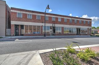 305 West Walnut Street, Johnson City, TN 37604