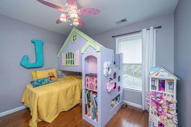 5304 E Dolphin Street, North Charleston, SC 29405