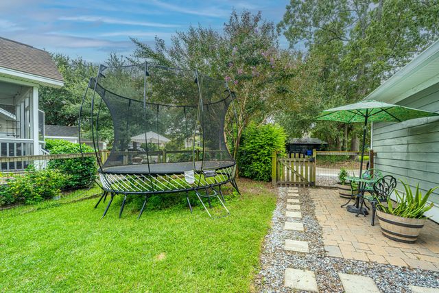 5304 E Dolphin Street, North Charleston, SC 29405