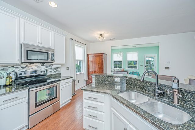 5304 E Dolphin Street, North Charleston, SC 29405