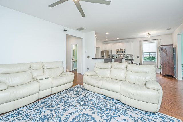 5304 E Dolphin Street, North Charleston, SC 29405