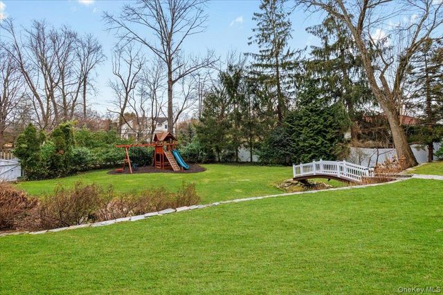 38 Brevoort Lane, Rye, NY 10580