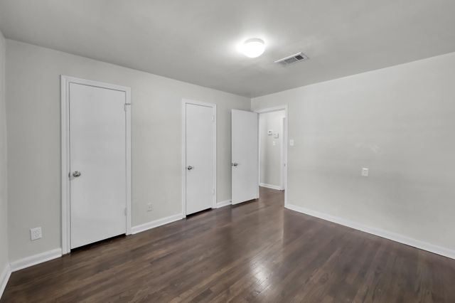 311 Harris Boulevard, Conroe, TX 77301