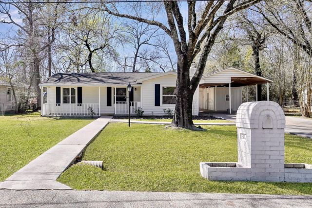 311 Harris Boulevard, Conroe, TX 77301