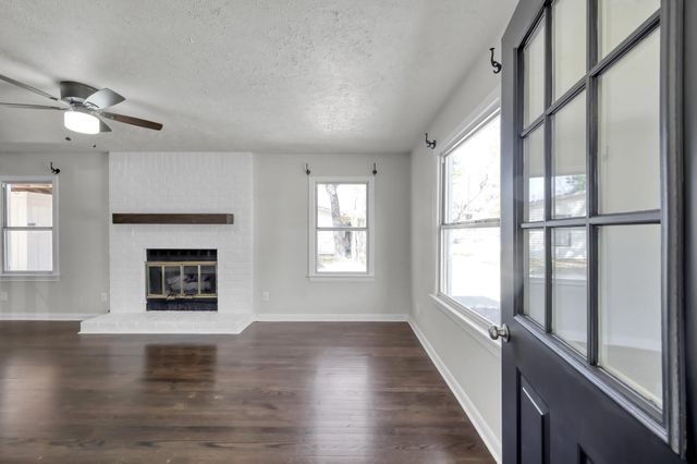 311 Harris Boulevard, Conroe, TX 77301