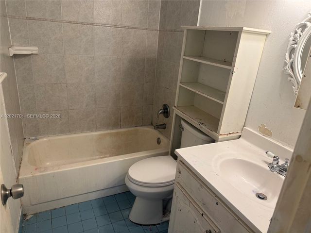 6014 NW 78th Way, Tamarac, FL 33321