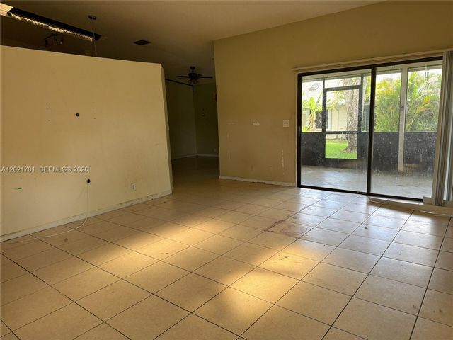 6014 NW 78th Way, Tamarac, FL 33321