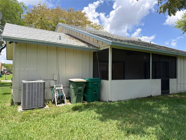 6014 NW 78th Way, Tamarac, FL 33321