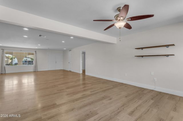 5918 S JENTILLY Lane, Tempe, AZ 85283