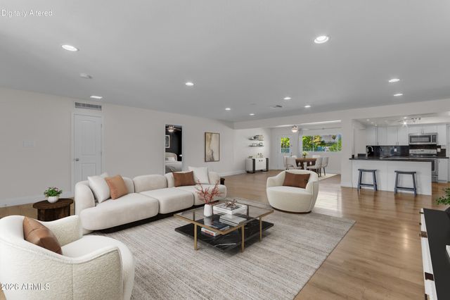 5918 S JENTILLY Lane, Tempe, AZ 85283