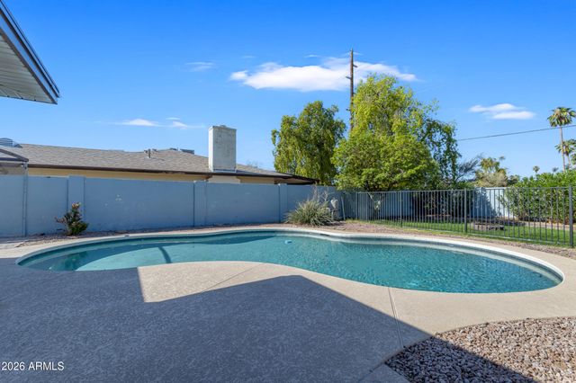 5918 S JENTILLY Lane, Tempe, AZ 85283