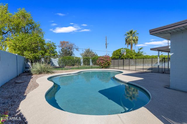 5918 S JENTILLY Lane, Tempe, AZ 85283