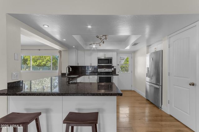 5918 S JENTILLY Lane, Tempe, AZ 85283