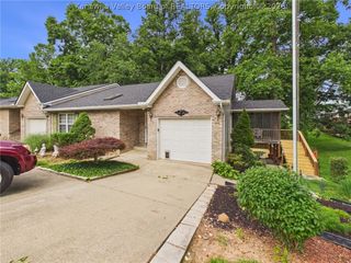 5108 Beechtree Circle 3, Cross Lanes, WV 25313