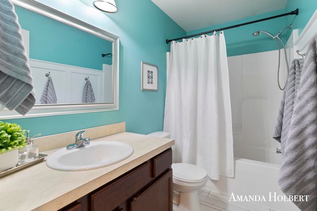 12100 Russell Way Court Ne, Algoma Twp, MI 49319