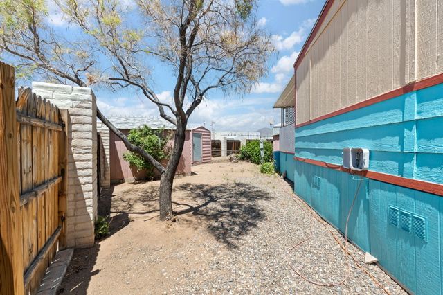 7813 SPENCER Road NE, Albuquerque, NM 87109