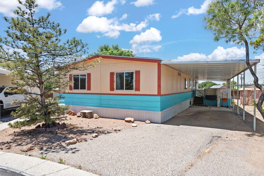 7813 SPENCER Road NE, Albuquerque, NM 87109